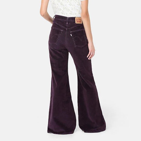 NWT LEVI'S Ribcage Bell Flare Corduroy Pant in Plum Perfect 29 - Picture 2 of 11